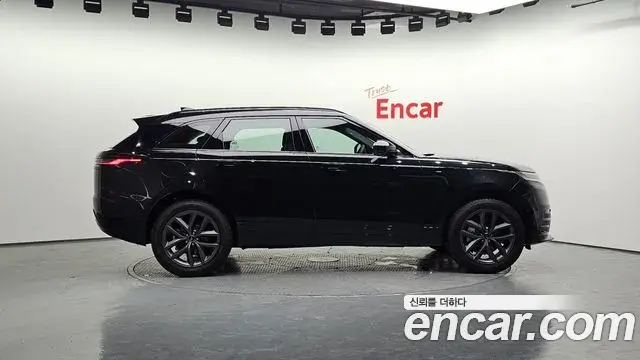 Land Rover Range Rover Velar 2026 — Photo 5/20