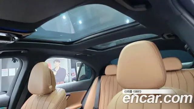 Mercedes-Benz E-Class 2026 — Şəkil 16/20
