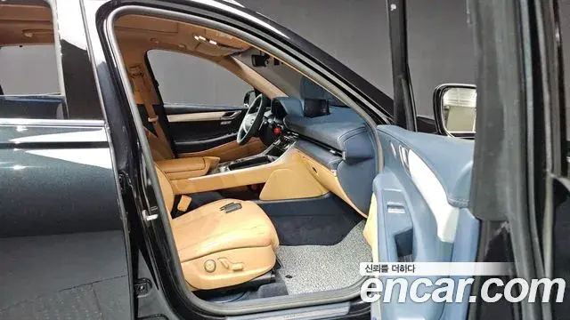 Genesis GV80 2021 — Photo 17/20