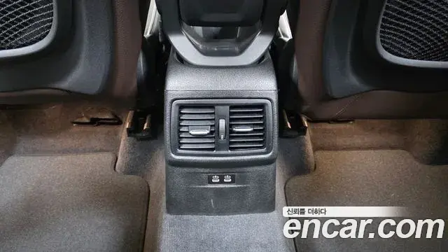 BMW X1 2021 — Photo 7/33