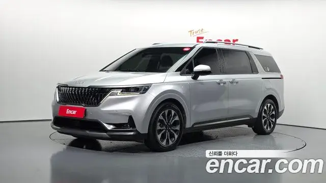 Kia Carnival 2022 — Фото 1/20
