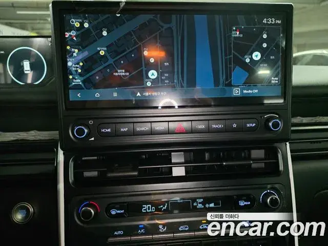 Hyundai Staria 2026 — Photo 11/17