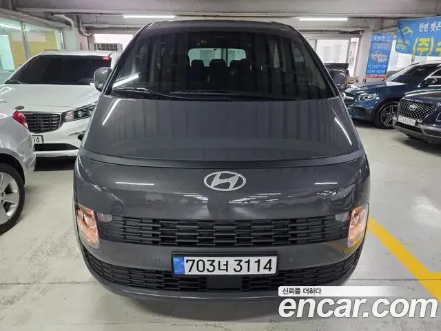 Hyundai Staria 2026 — Photo 17/17