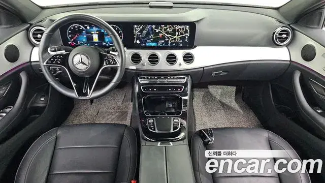 Mercedes-Benz E-Class 2021 — Фото 7/20