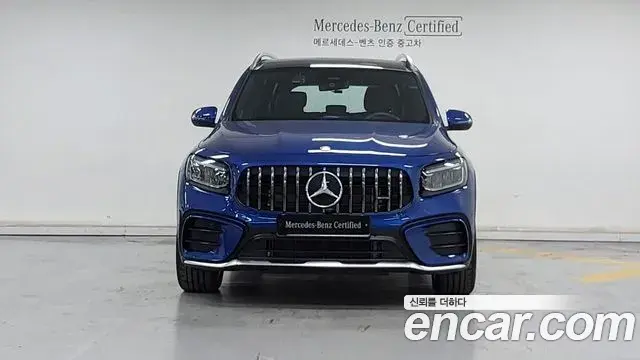 Mercedes-Benz GLB-Class 2025 — Фото 2/18