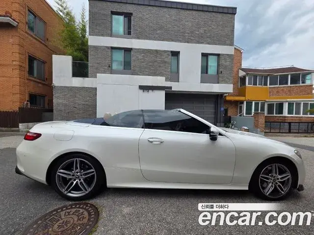Mercedes-Benz E-Class 2019 — Photo 10/20