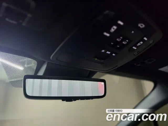 Toyota Sienna 2025 — Şəkil 18/20