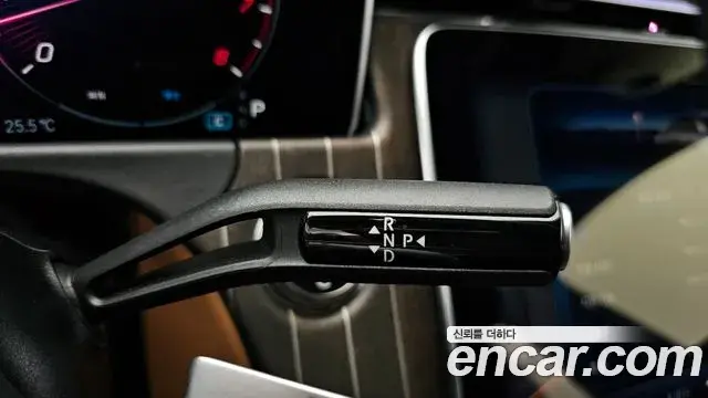 Mercedes-Benz E-Class 2025 — Şəkil 9/20