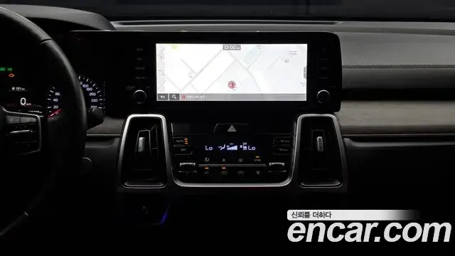 Kia Sorento 2020 — Фото 14/20