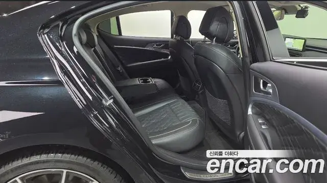 Genesis G70 2021 — Şəkil 12/20