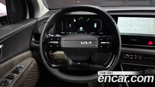 Kia Carnival 2025 — Photo 13/20