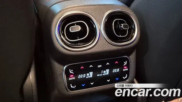 Mercedes-Benz GLC-Class 2025 — Фото 14/20