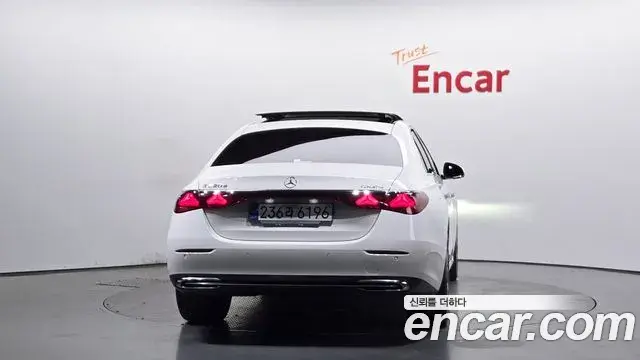 Mercedes-Benz E-Class 2024 — Şəkil 4/20