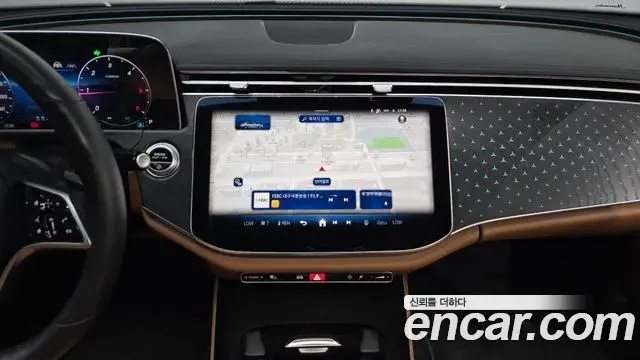Mercedes-Benz E-Class 2024 — Şəkil 14/20