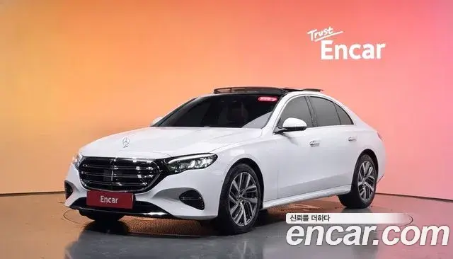 Mercedes-Benz E-Class 2024 — Şəkil 1/20