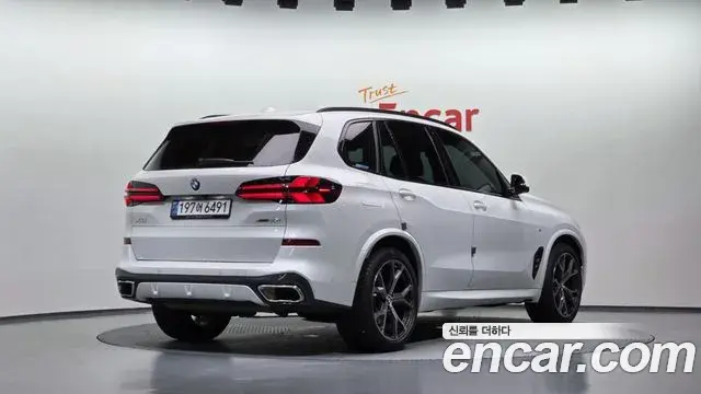 BMW X5 2024 — Photo 2/20