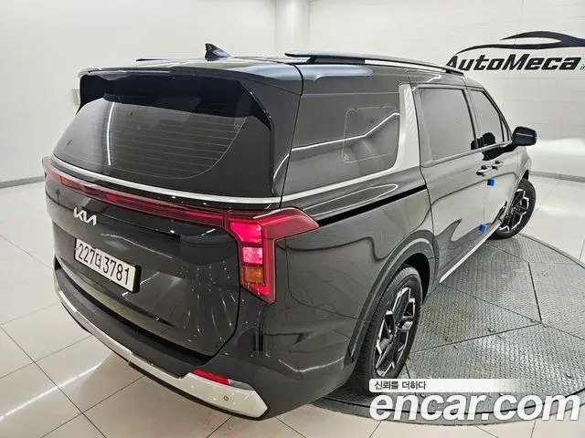 Kia Carnival 2024 — Photo 3/20