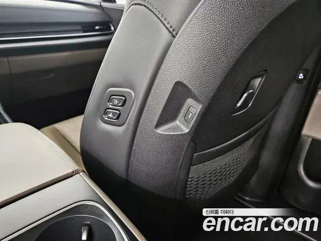 Kia Carnival 2024 — Photo 15/20