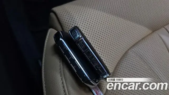 Kia K5 2023 — Photo 27/37
