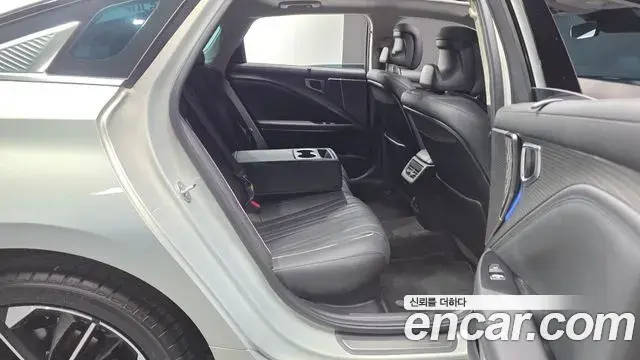 Kia K8 2025 — Şəkil 11/20