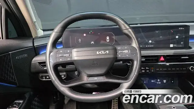 Kia K8 2025 — Şəkil 14/20