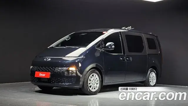 Hyundai Staria 2022 — Şəkil 1/20