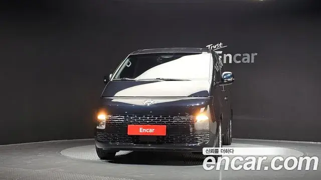 Hyundai Staria 2022 — Şəkil 3/20