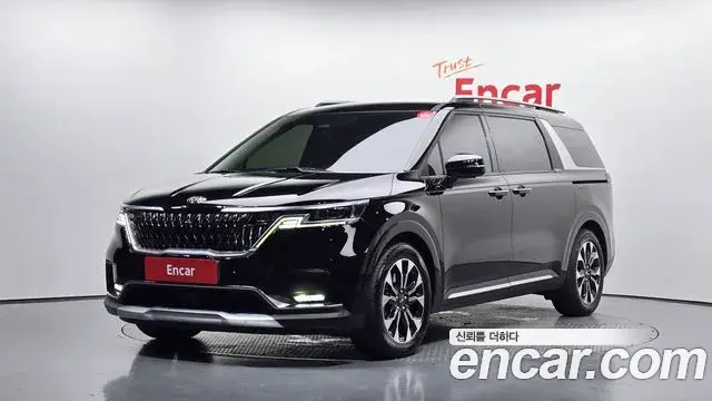 Kia Carnival 2021 — ფოტო 30/31