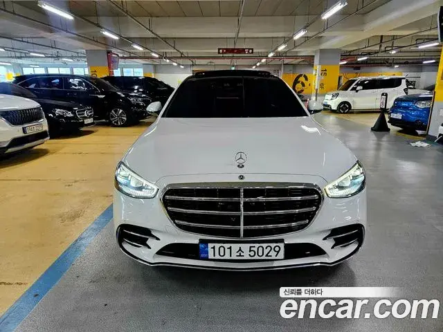 Mercedes-Benz S-Class 2024 — Фото 1/20