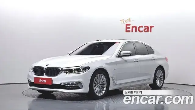 BMW 5 Series 2018 — Фото 20/20