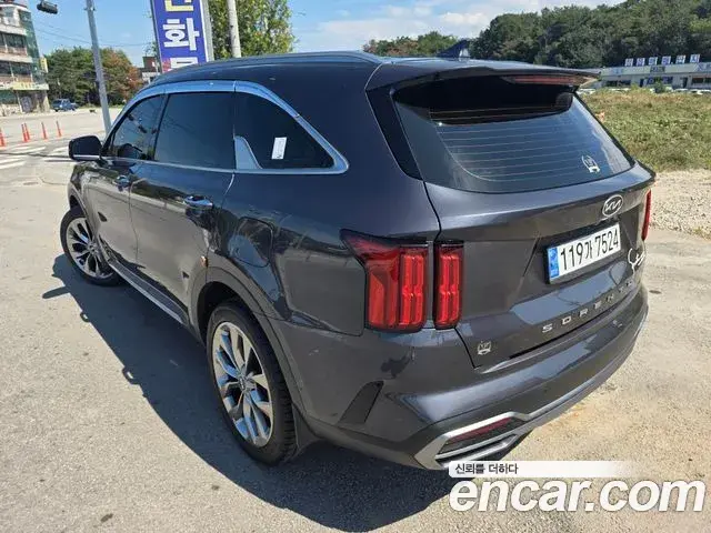 Kia Sorento 2020 — Фото 4/18