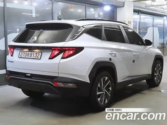 Hyundai The New Tucson 2022 — Фото 3/20