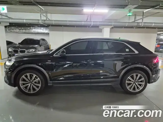 Audi Q7 2021 — Фото 17/20