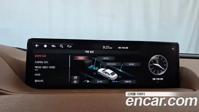 Genesis Electrified G80 2020 — Photo 16/20