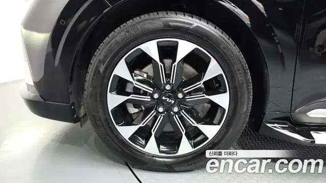 Kia Carnival 2023 — Şəkil 5/20