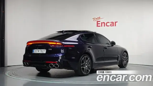 Kia Stinger 2020 — Фото 1/20