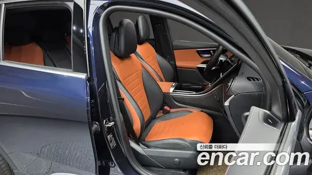 Mercedes-Benz GLC-Class 2024 — ფოტო 19/35