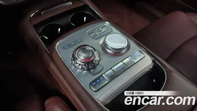 Genesis G90 2023 — Фото 9/20
