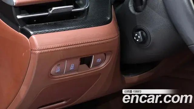 Genesis G90 2023 — Фото 15/20