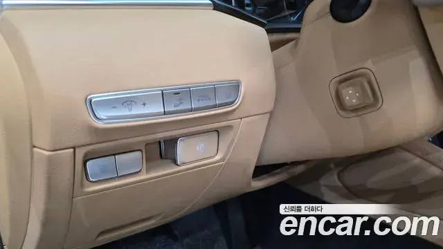 Kia The K9 2021 — Photo 17/20