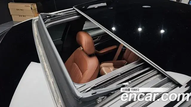 Audi A6 2023 — Фото 19/20