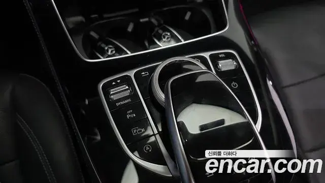Mercedes-Benz E-Class 2018 — Фото 19/20
