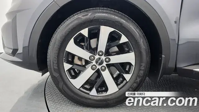 Kia Sorento 2021 — Photo 5/20