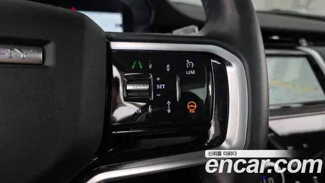 Land Rover Discovery Sport 2021 — Фото 16/20