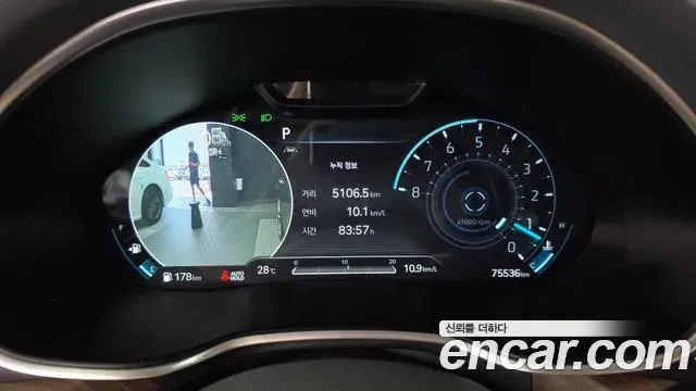 Genesis Electrified G80 2021 — Photo 8/20