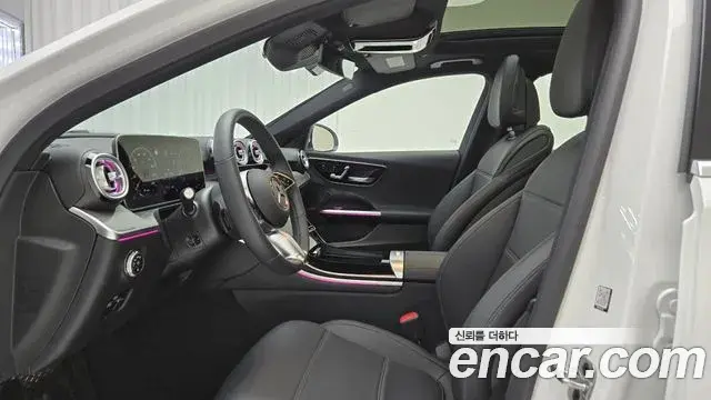 Mercedes-Benz C-Class 2026 — Photo 13/18