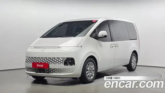 Hyundai Staria, 2024