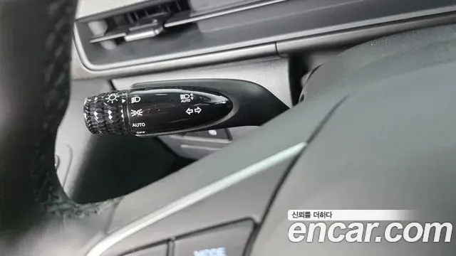 Hyundai Staria 2024 — ფოტო 30/37