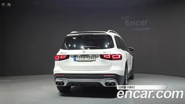 Mercedes-Benz GLB-Class 2021 — Photo 4/20