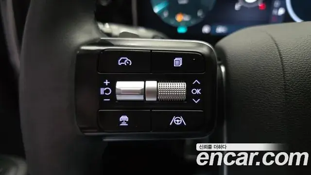 Hyundai Santa Fe 2024 — Фото 16/20